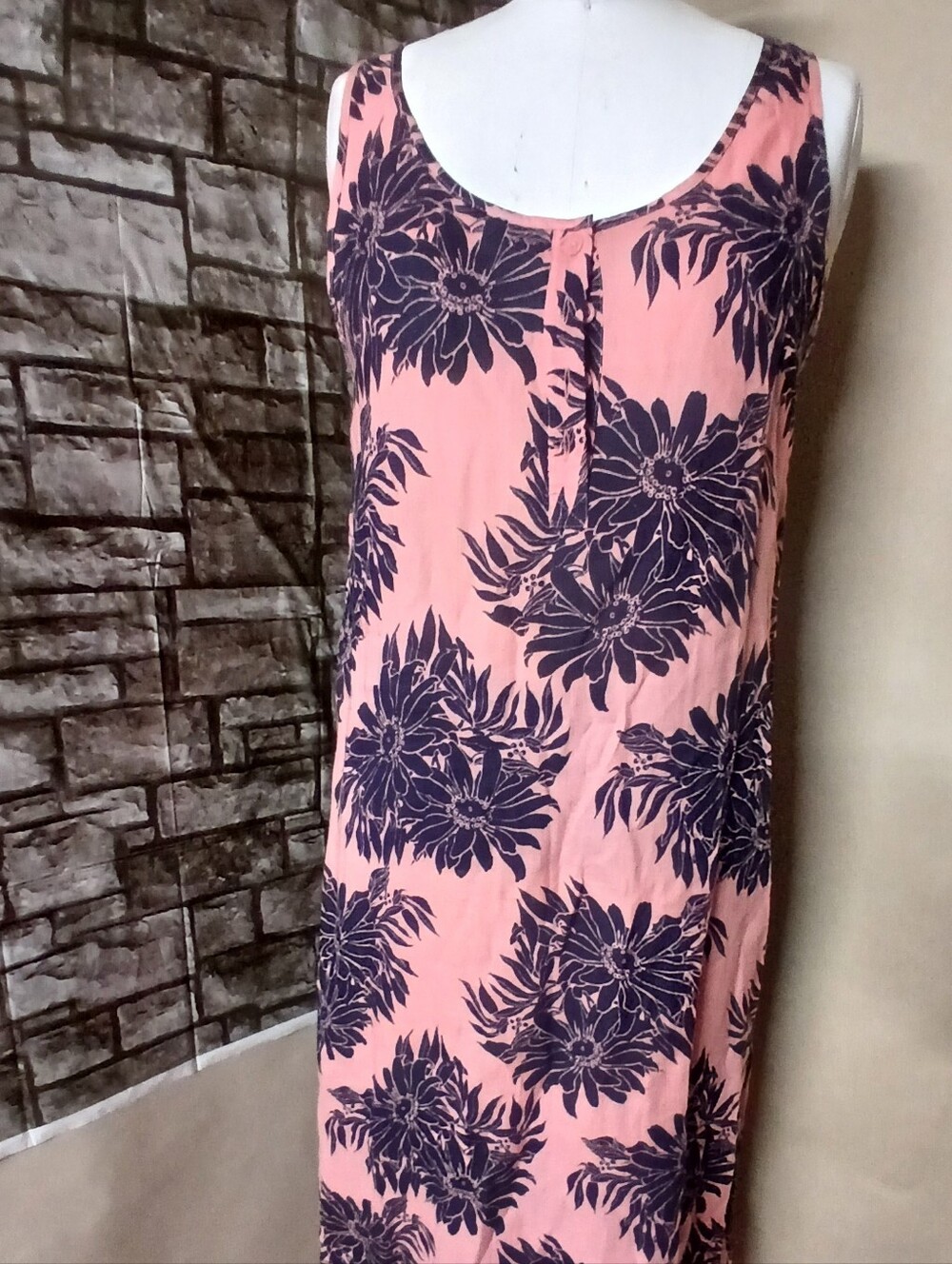 LOFT Pink and Navy Floral Casual Summer Beach Dress